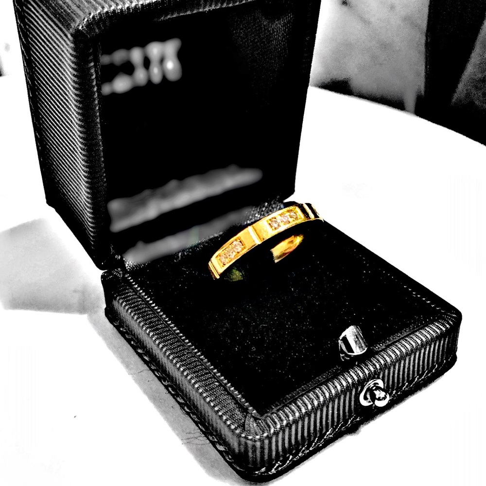 Men’s Gold Diamond Band - Picture 5 of 5